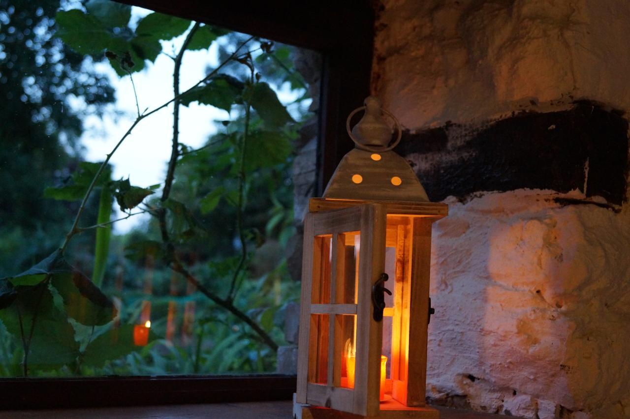 Bed and Breakfast Aux Greniers A Reves Plestan Екстер'єр фото