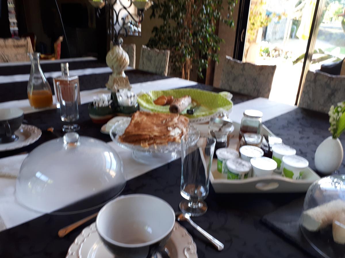 Bed and Breakfast Aux Greniers A Reves Plestan Екстер'єр фото